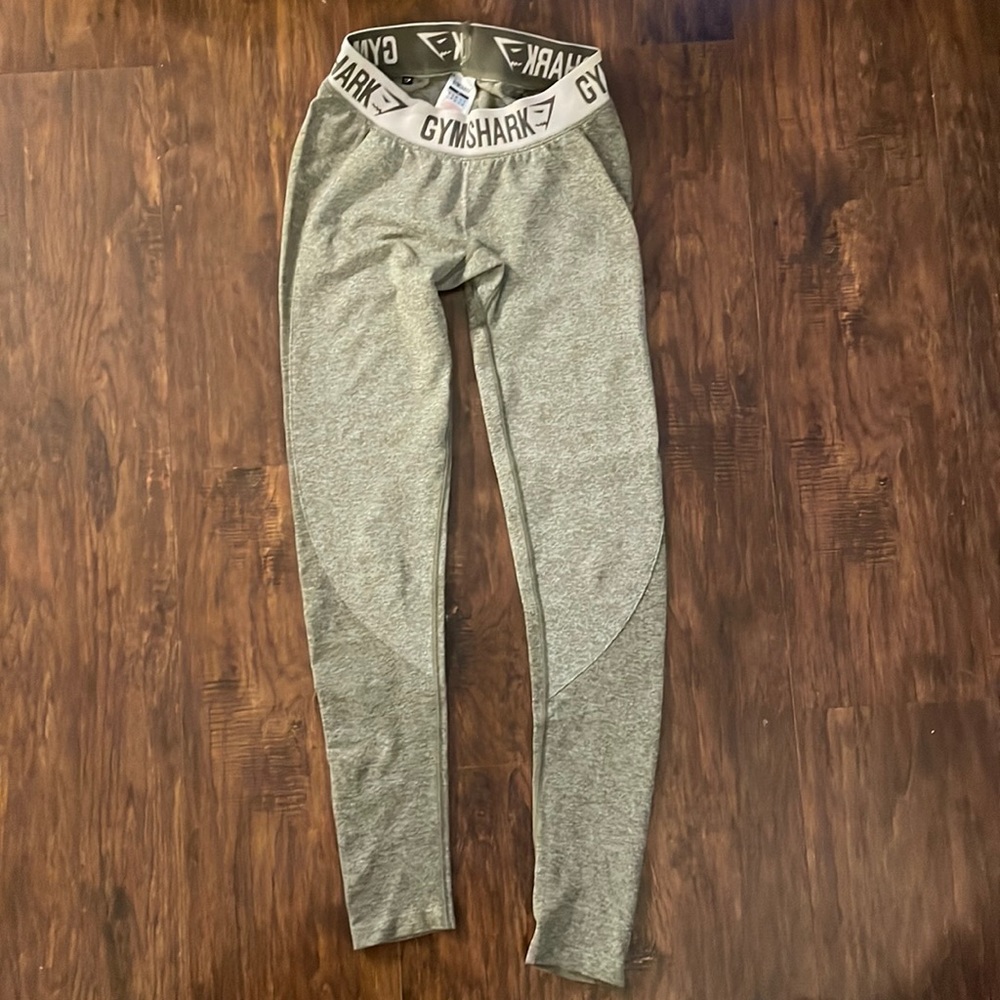 NWOT Green Gymshark Leggings Small Sculpting Seamless